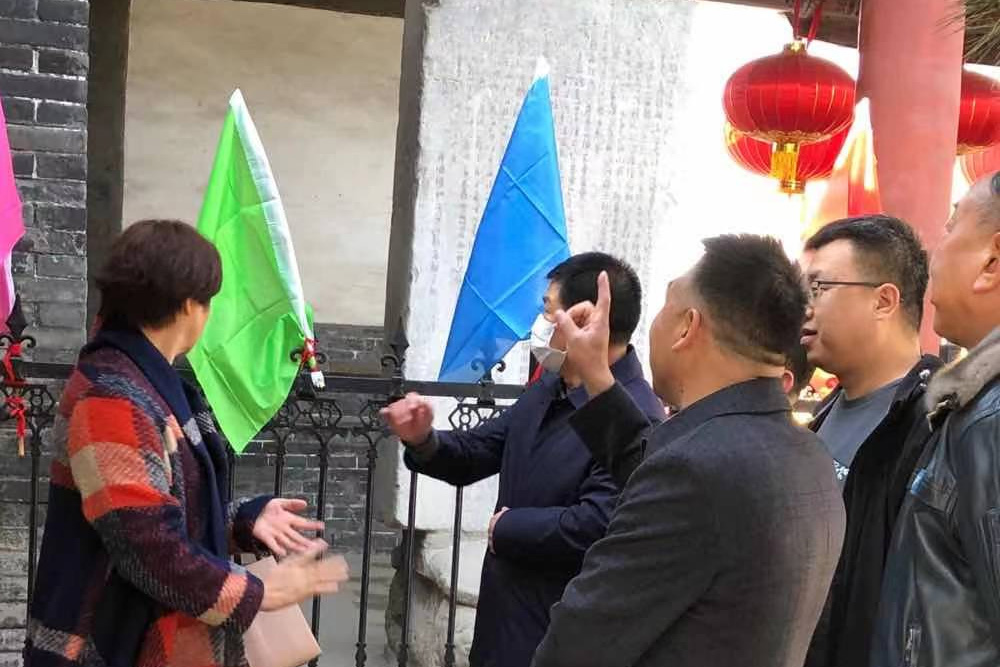 长治市博物馆馆长靳海棠、副馆长郭俊斌一行赴观音堂、上党门指导工作