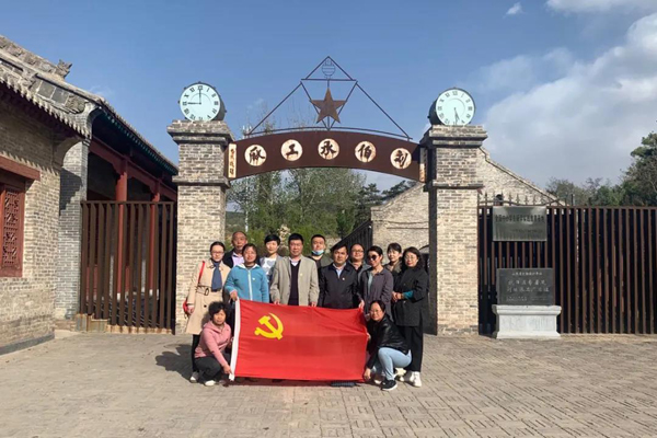 长治市博物馆开展“聆听党史故事 汲取奋进力量”主题党日活动